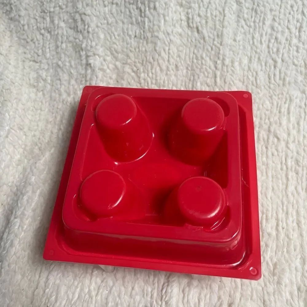 Red Egg Cooker Set - Picture 4 of 4